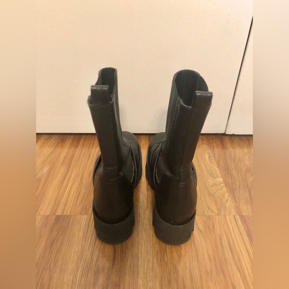 Paloma Barcelo Black Leather Chunky Chelsea Boots size 39 or 8.5 Spain Moto - Picture 12 of 13